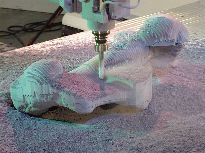 CNC Foam Milling, Structured Light 3D Scanning and Digital Enlargement of Humerus Bone