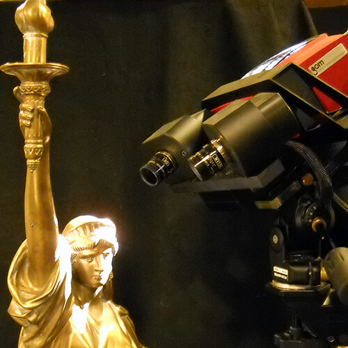 3D scanning a model of The Statue of Liberty with an ATOS structured light 3D scanner Metropolitan Museum of Art