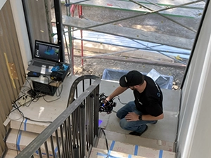 3D scanning a stairway with a Creaform 3D scanner 3D scanning a stairway with a Creaform 3D scanner